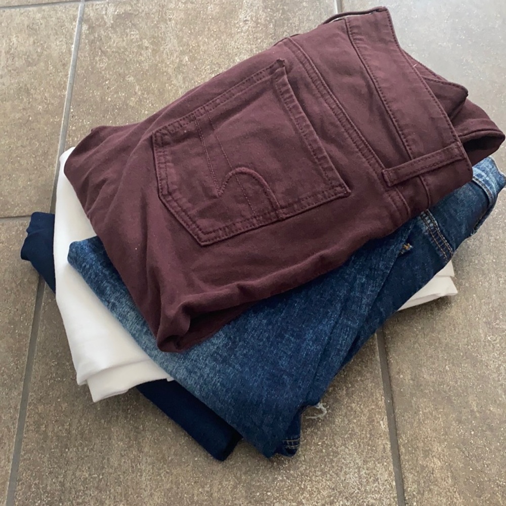 Women’s jeans lot